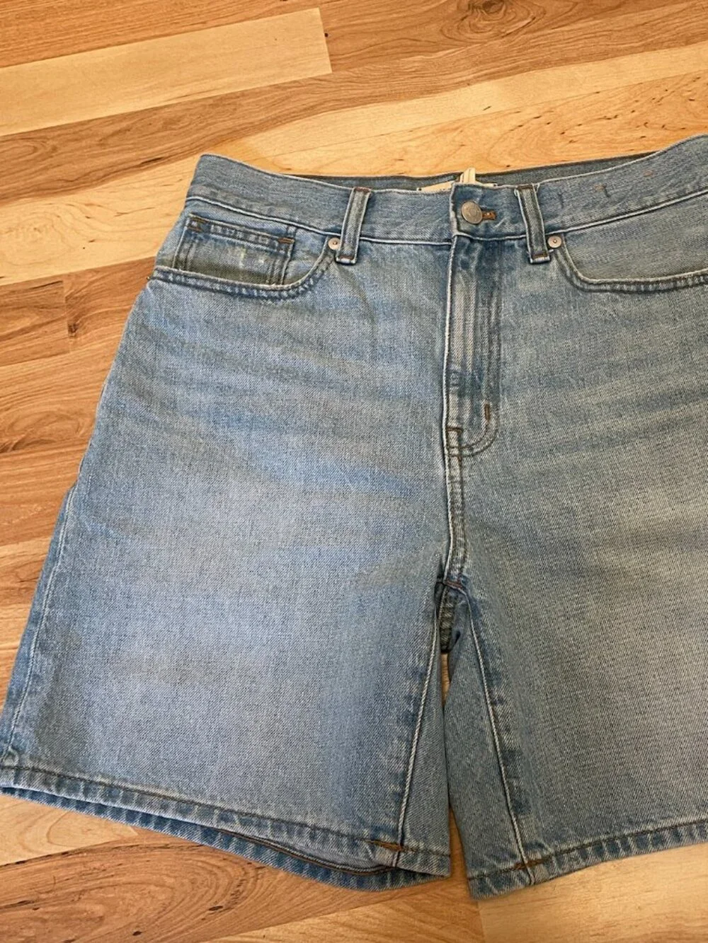 Madewell Baggy Jean Shorts Sz 26